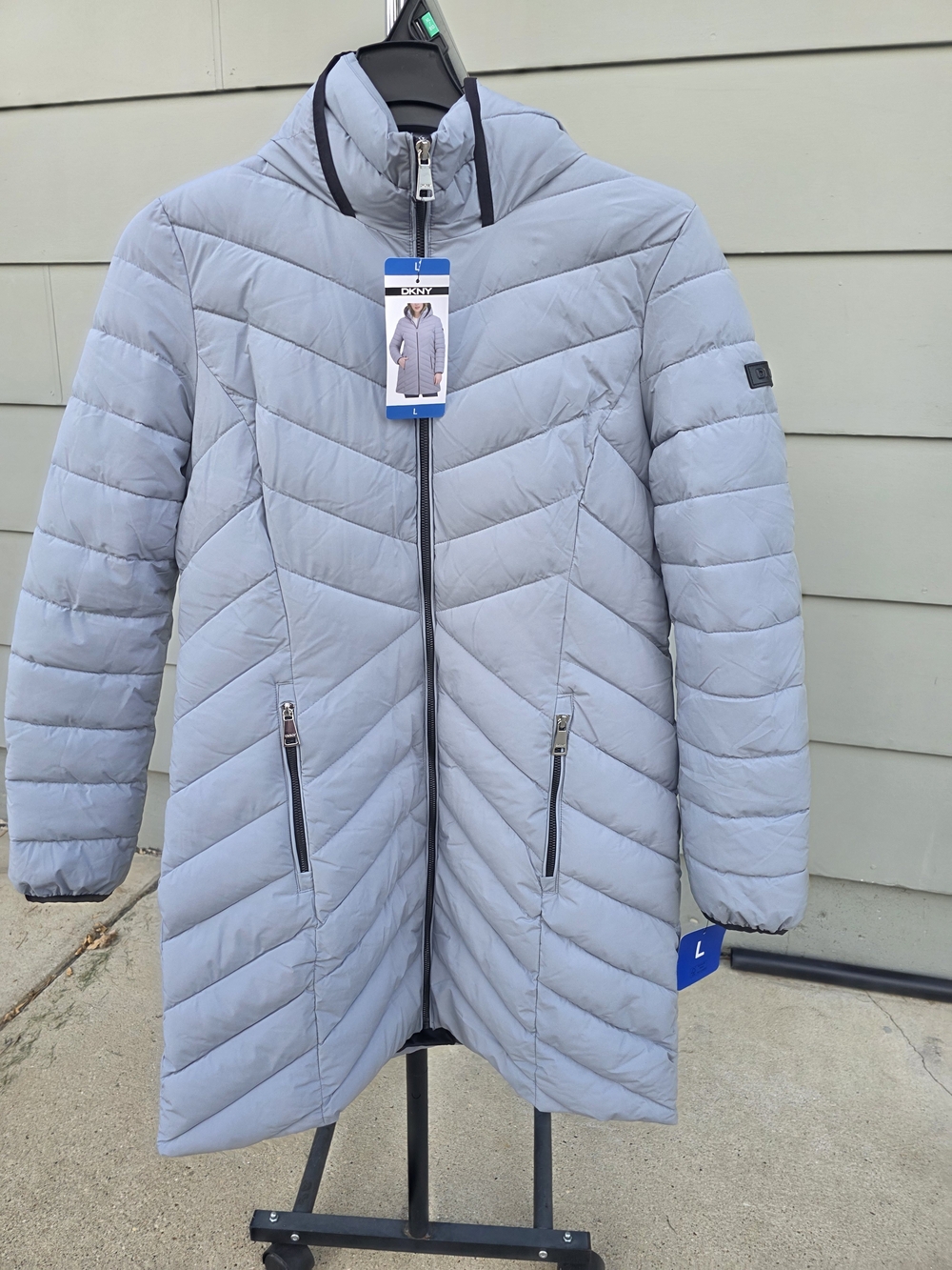 DkNY Light Gray Women's Quilted Puffer Coat Size Large
